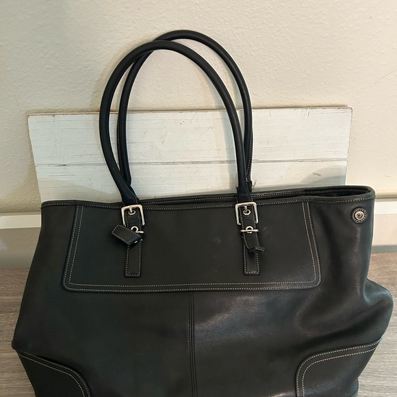 Vintage Coach Tote Bag 5131
Business travel, overnite tote. Good condition. - Picture 2 of 5